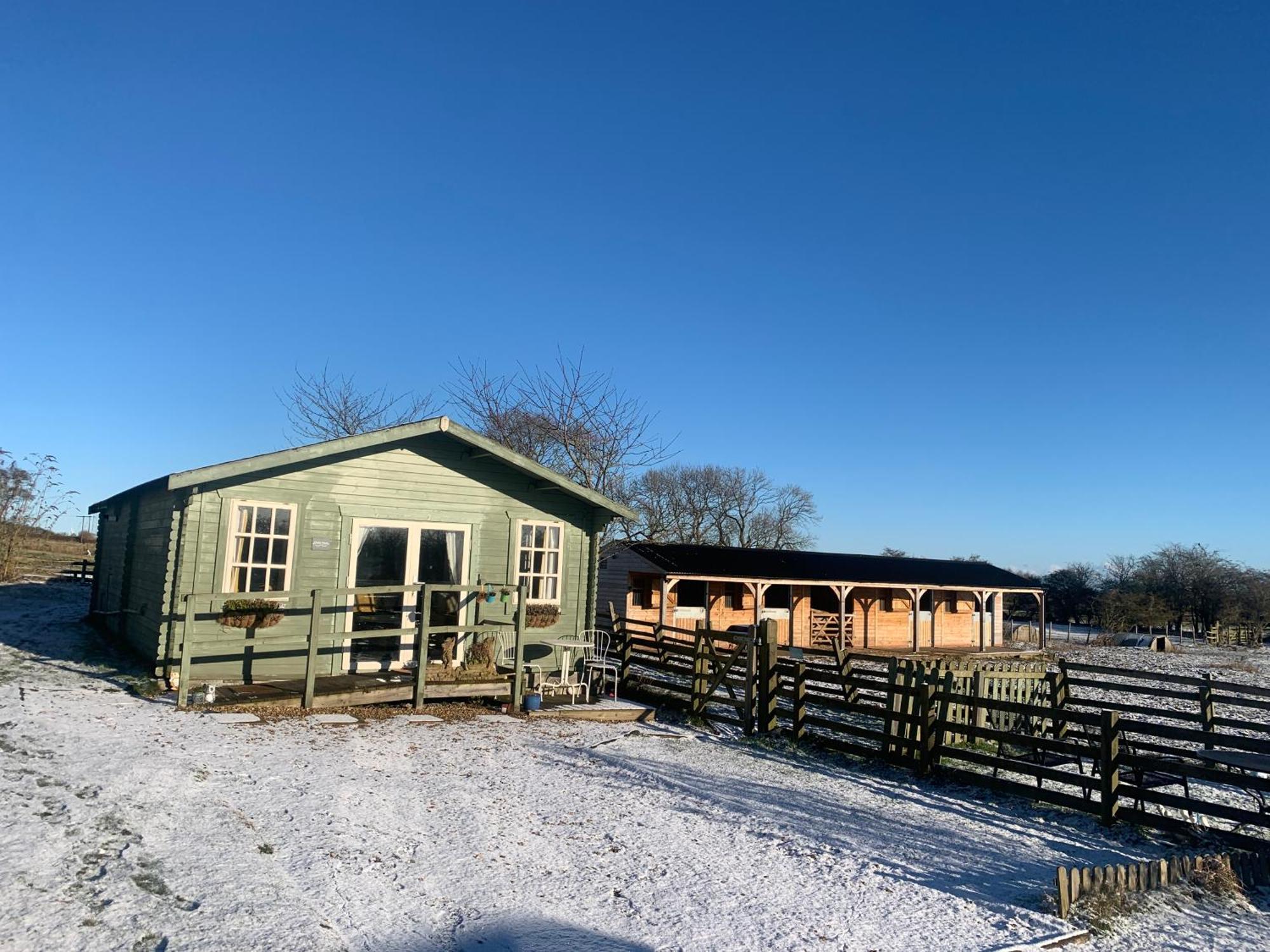 Owls Nest Log Cabin Morpeth Esterno foto